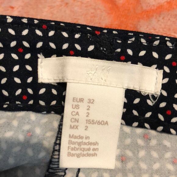 H&M Preppy Academia Retro Y2K Black White Red Office Cigarette Ankle Pants - Picture 9 of 10